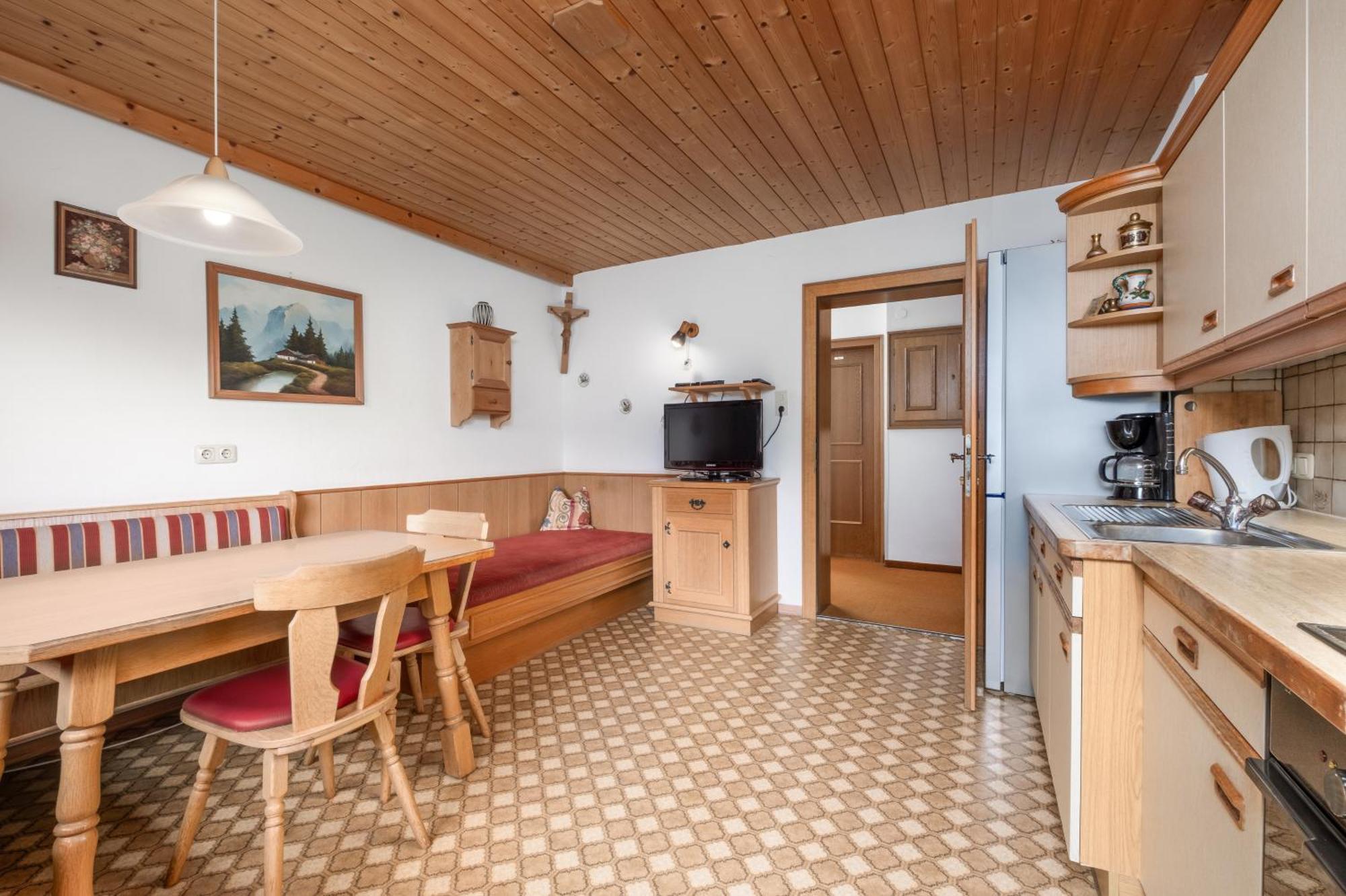 Апартаменти Haus Tuxerklamm Майргофен Номер фото