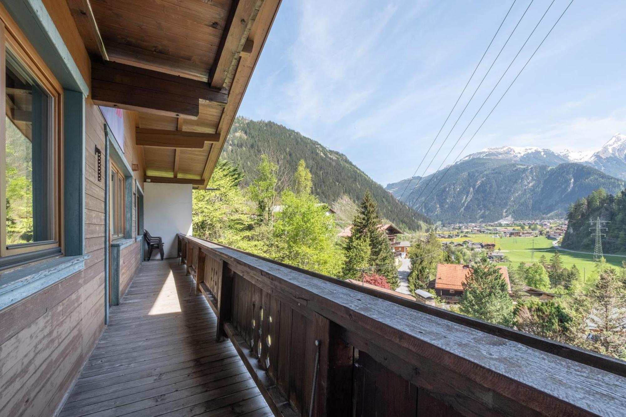 Апартаменти Haus Tuxerklamm Майргофен Номер фото